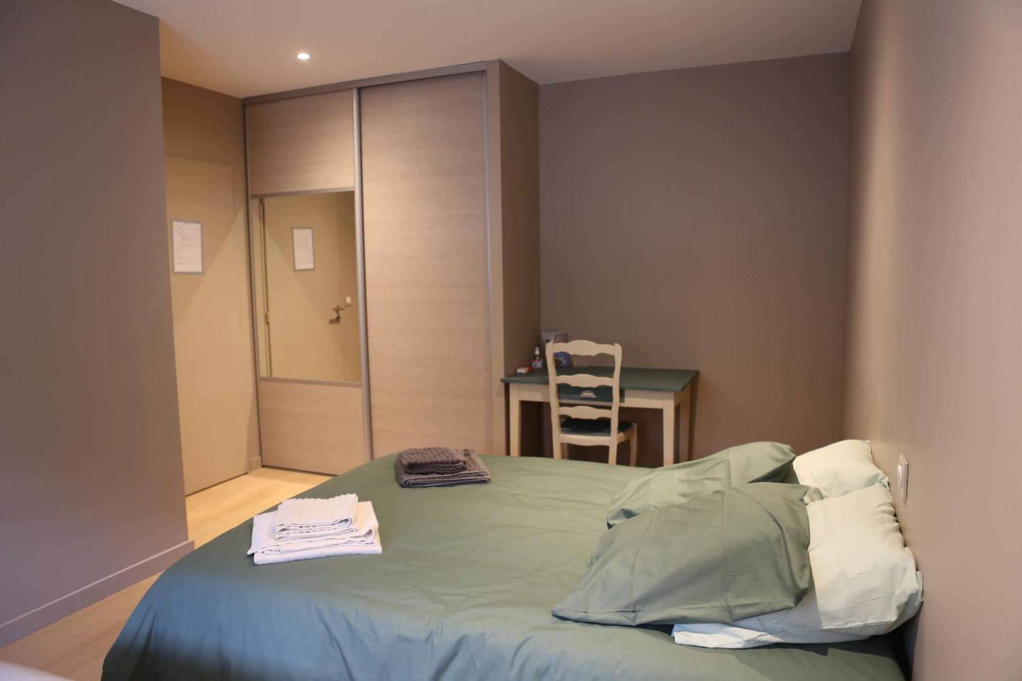 Chambres Avec Salle De Bain Et Petit Dejeuner Chez Jp&Josy Saint-Aubin-de-Médoc Exterior foto